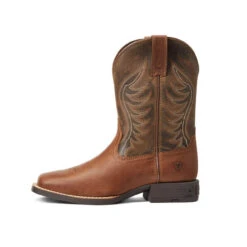 Boys' Ariat Amos Western Boot -Fashion Shoes Store ariat youth amos boots 10040332 sorrlgrn side 74025.1661964303