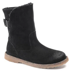 Women's Birkenstock Uppsala Shearling Boot - Black -Fashion Shoes Store birkenstock womens uppsala shearling boot 1020644 BLACK side 00965.1659732713