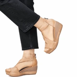 Women's Antelope Davi Sandal -Fashion Shoes Store womens antelope davi sandal D02 makeup lifestyle 36246.1642173145