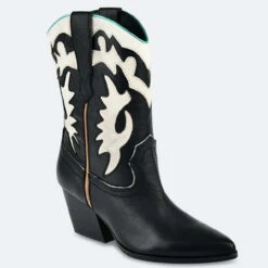 Women's Dolce Vita Landen Boot - Black